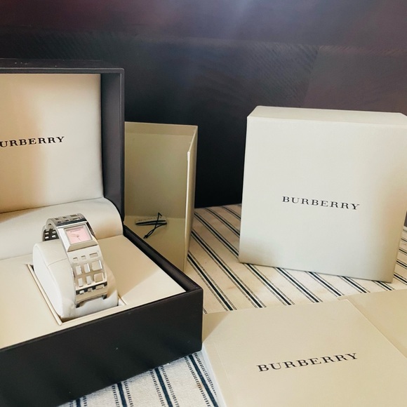 Burberry Time Piece watch - Picture 5 of 7